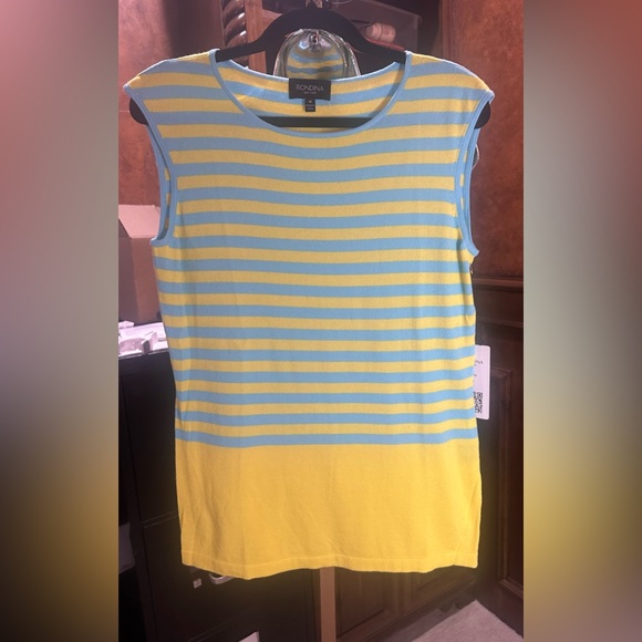 rondina Tops - NWT SIZE M Yellow and Blue Sleeveless Boxy Muscle Tee